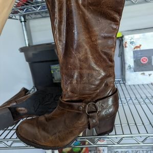 BORN TALL BOOTS SIZE 9 worn ONCE